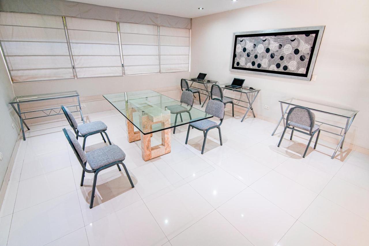 皮乌拉安格洛酒店 外观 照片